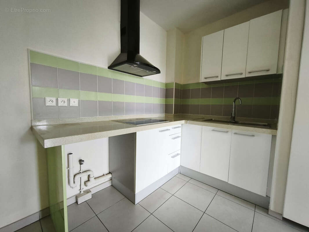 Photo 3 - Appartement à SAINT-DENIS