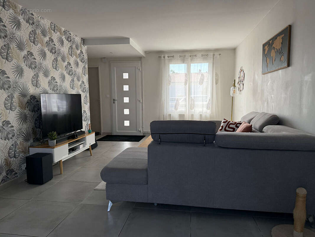 Maison rénovée de 94 m2 avec jardin de 362 m² ? Proche commerces - photo 3