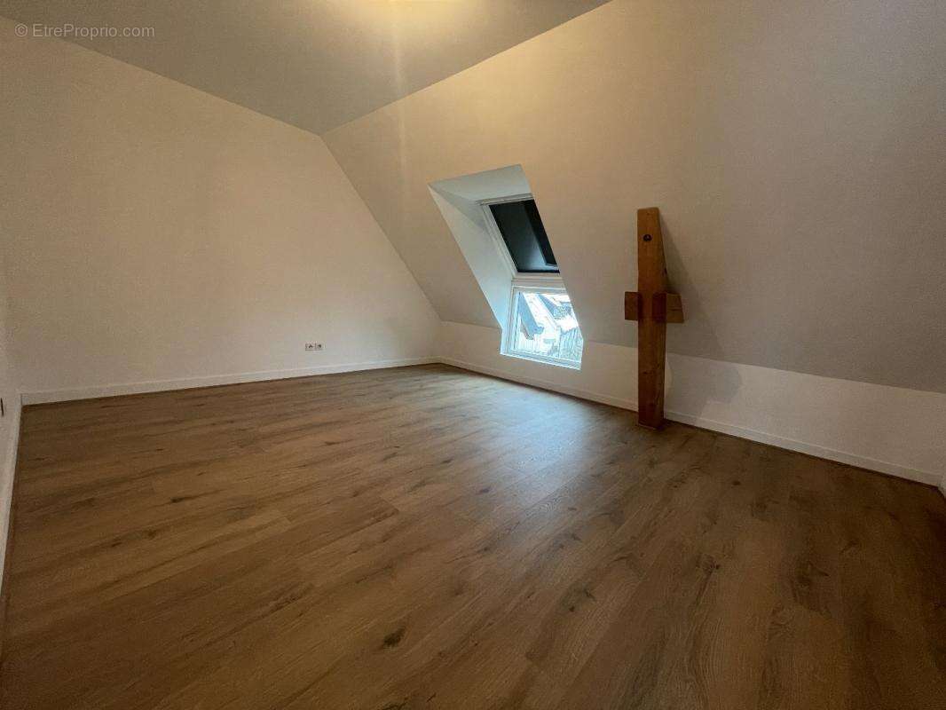 Appartement à SAINT-YRIEIX-LA-PERCHE