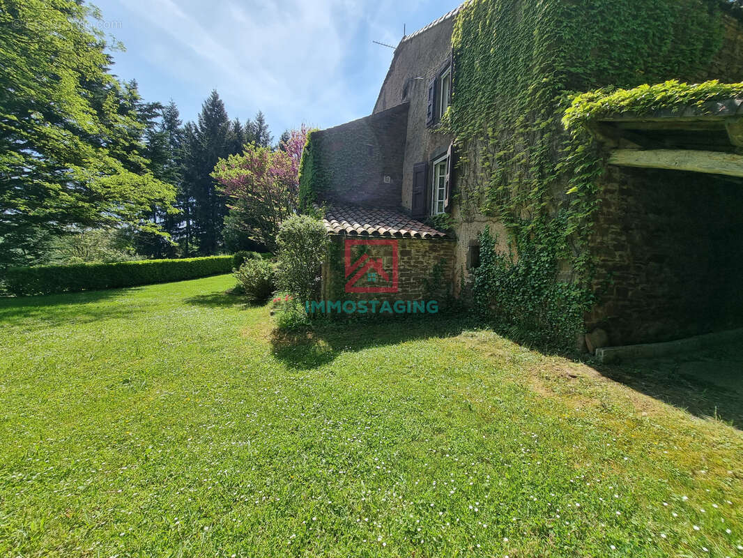 Maison à SAINT-AFFRIQUE
