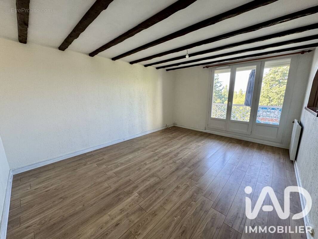 Photo 1 - Appartement à CHILLY-MAZARIN