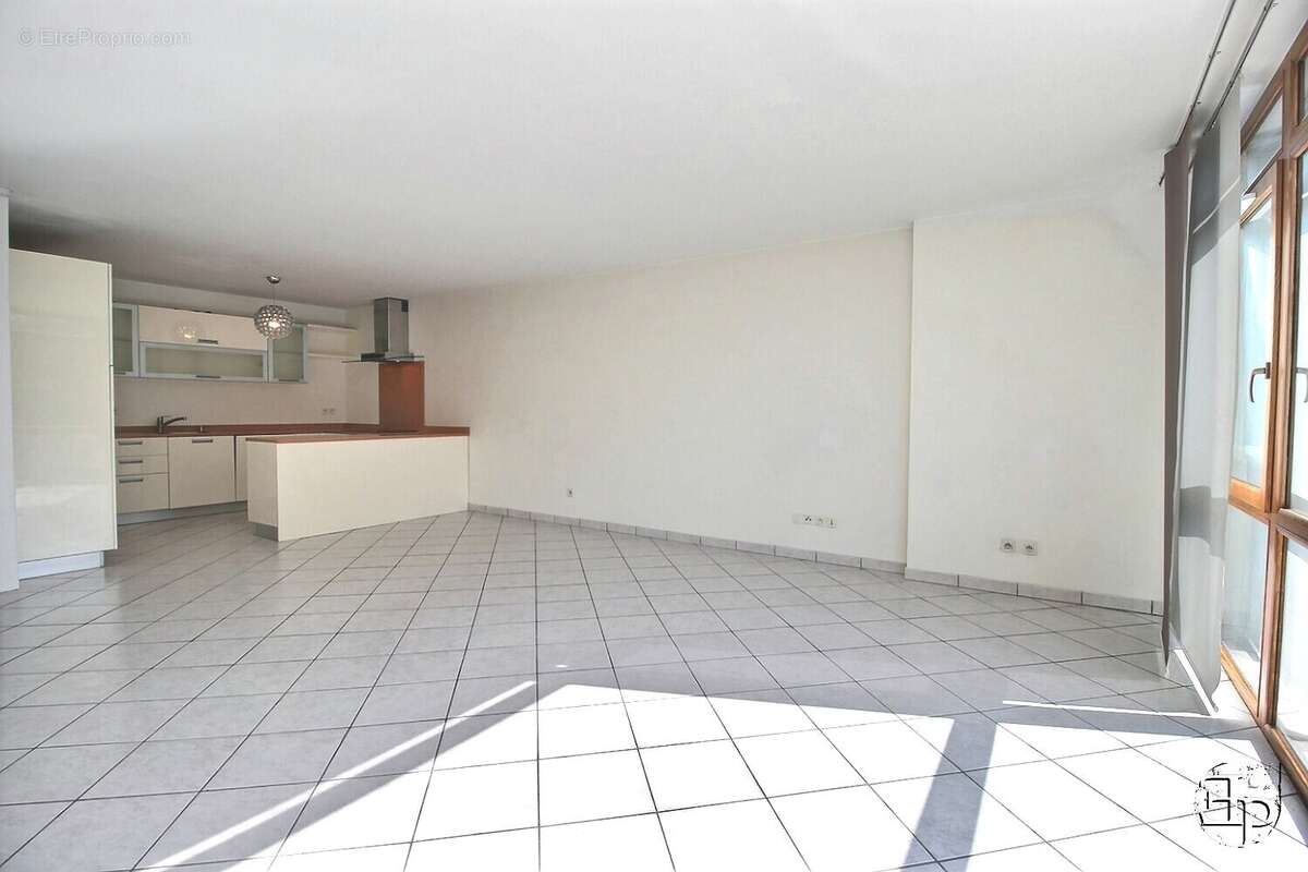Appartement 88 m² à Saint-Julien-En-Genevois  - photo 11