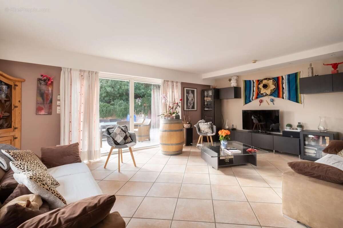 Maison à CAGNES-SUR-MER