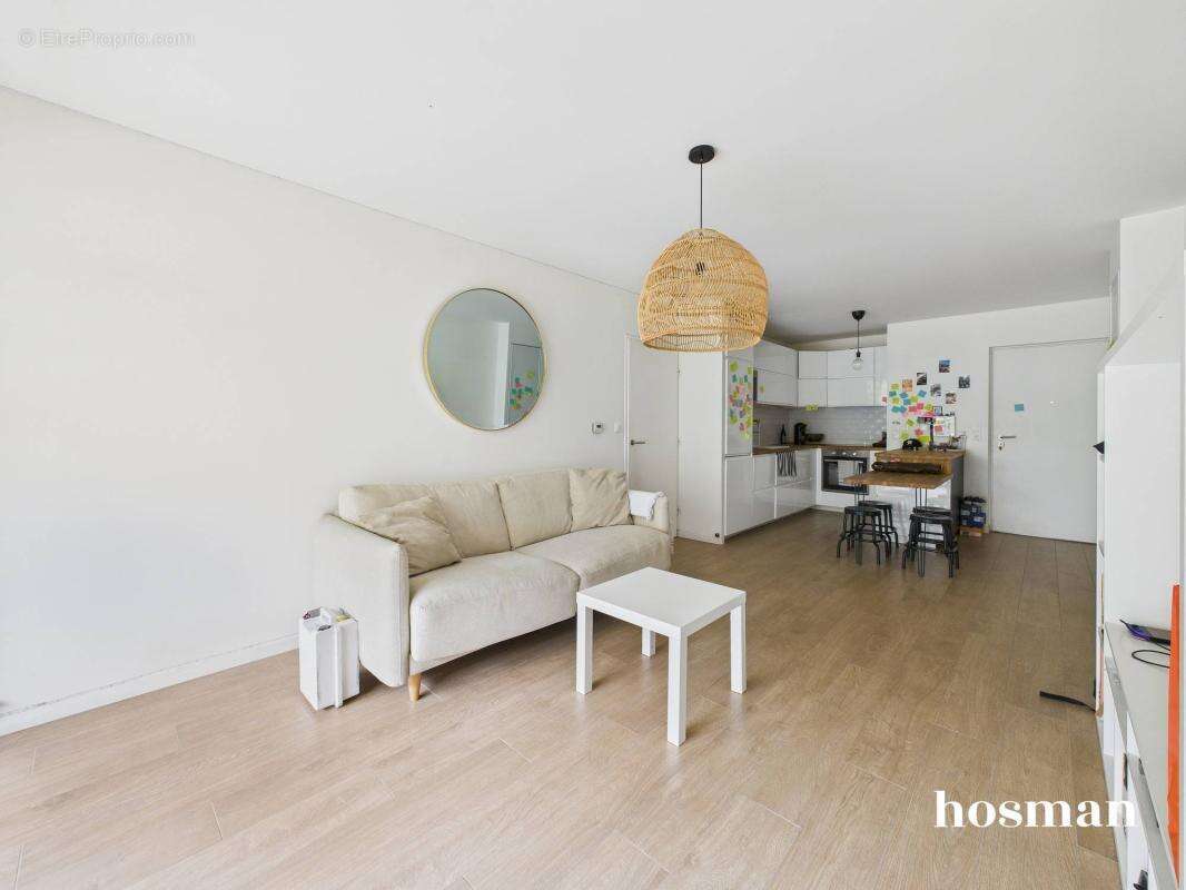 Appartement à L'ILE-SAINT-DENIS