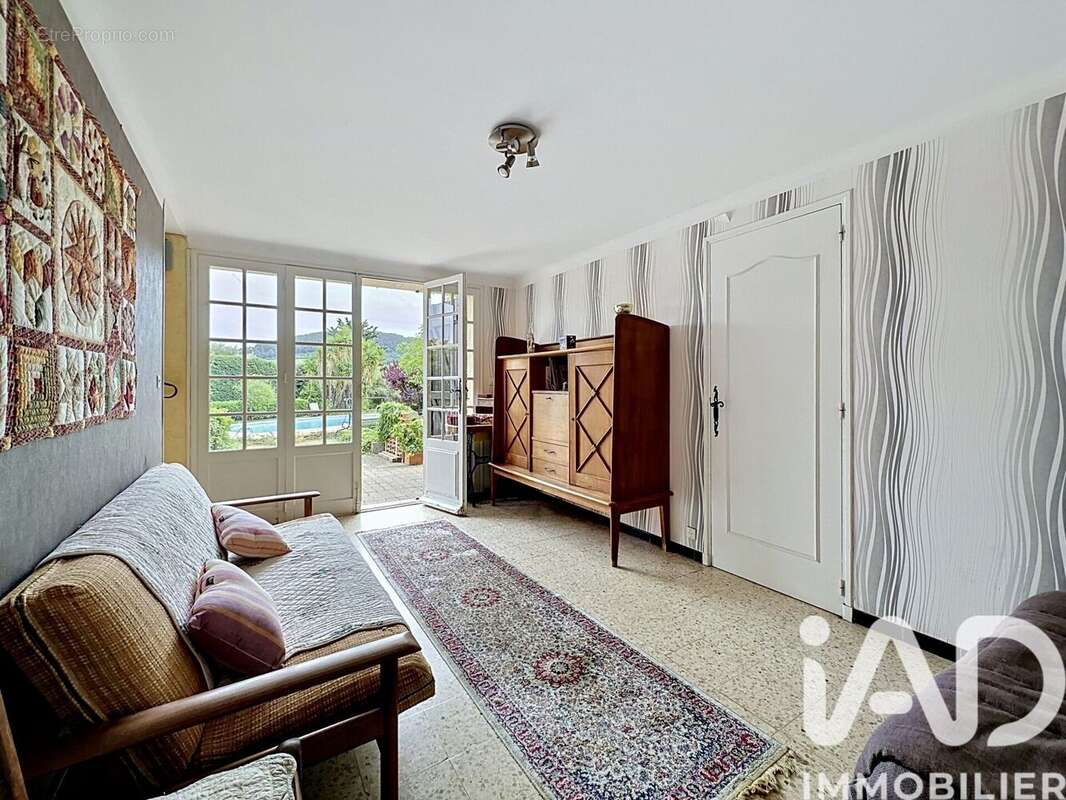 Maison 159 m² à La Cadiere-D'azur  - photo 6