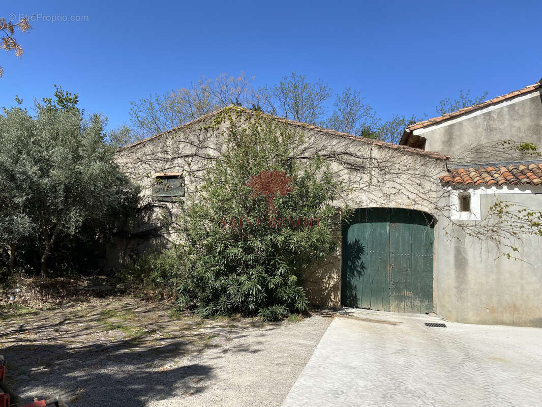 Maison à MONTPEYROUX