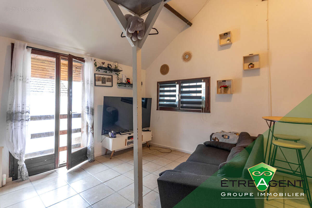 Appartement à AUBERGENVILLE