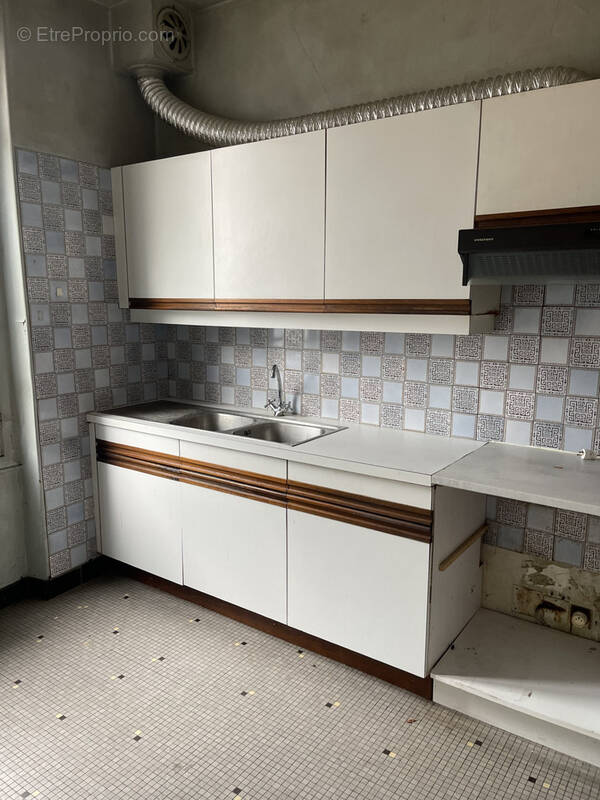 Maison à SAINT-MAUR-DES-FOSSES