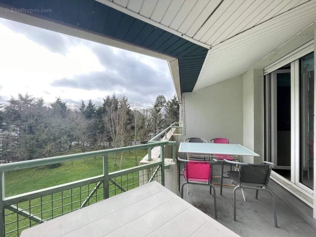 Appartement à REZE