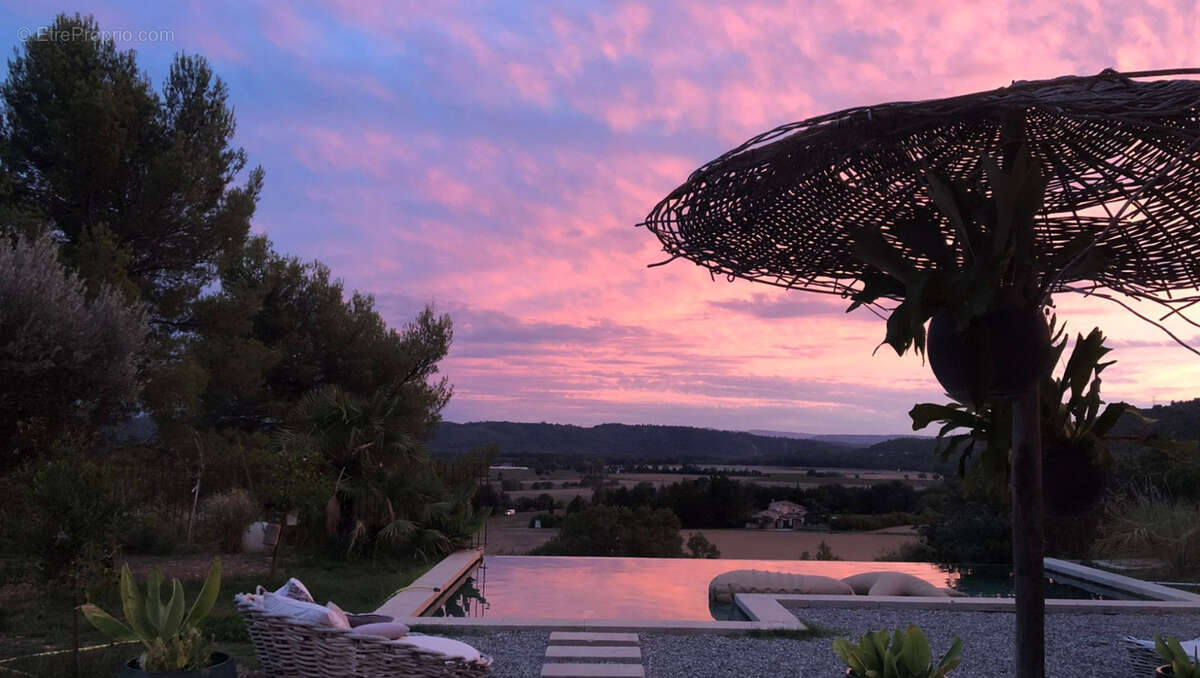 Maison à GREOUX-LES-BAINS