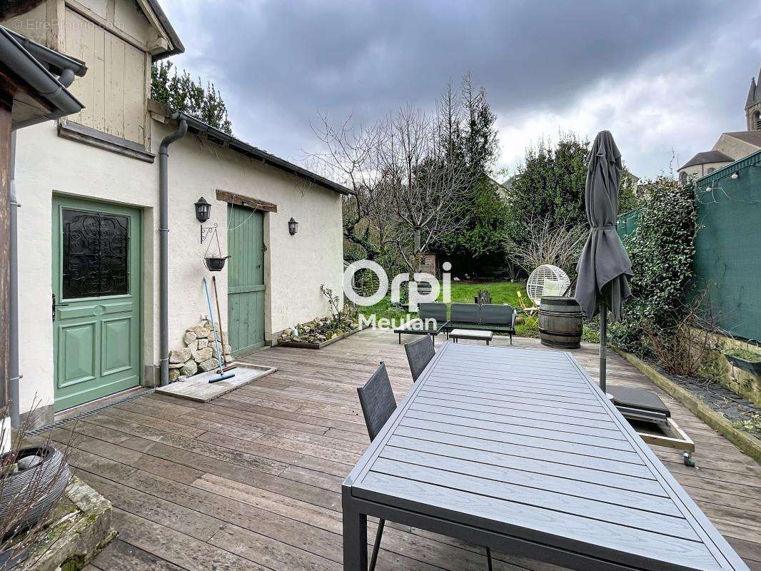 Maison à HARDRICOURT