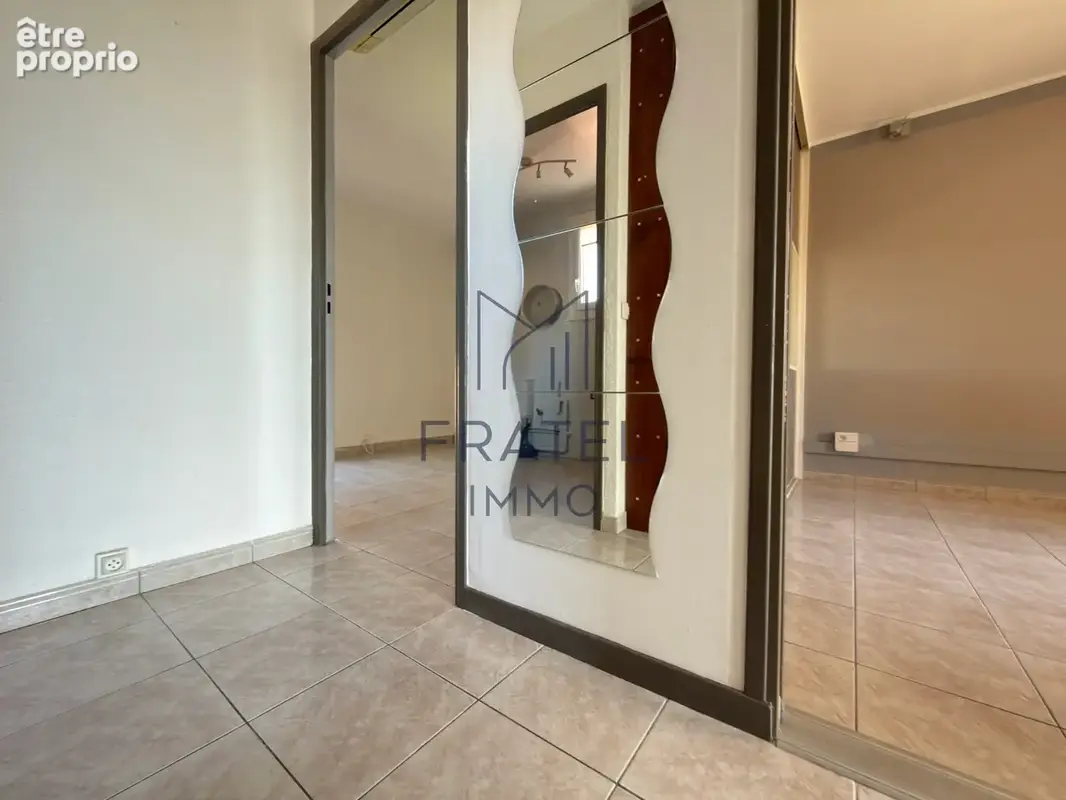 Appartement T4 en duplex avec terrasses - photo 14