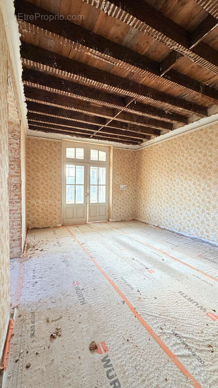 Appartement à SAINT-PIERRE-DU-MONT