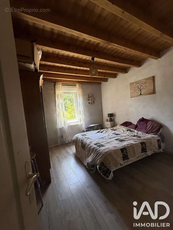 Photo 8 - Maison à SAINT-REMY-EN-ROLLAT