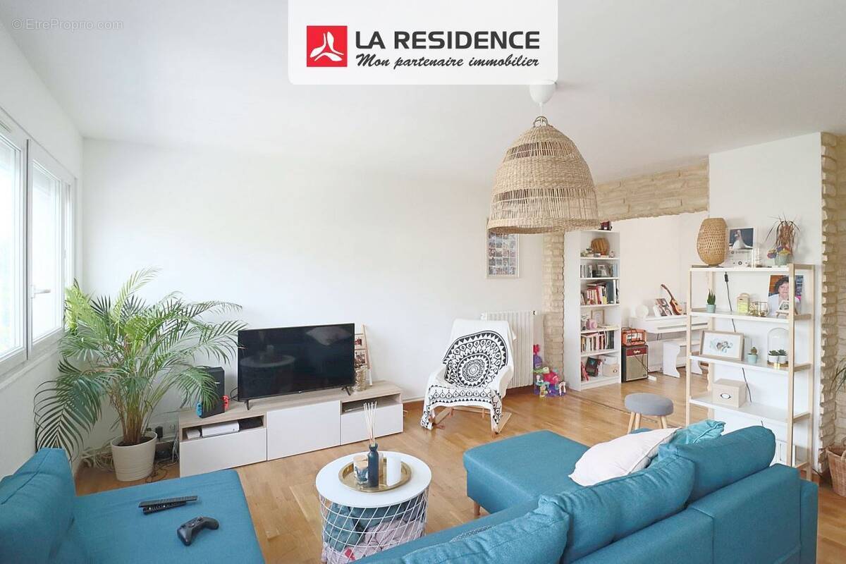 Maison à VILLEPREUX