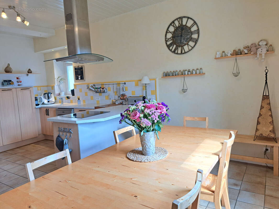 Maison à LEZIGNAN-CORBIERES