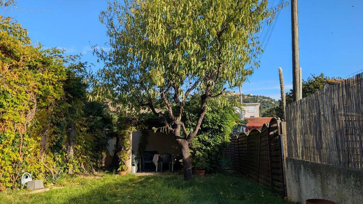 Maison à SIX-FOURS-LES-PLAGES