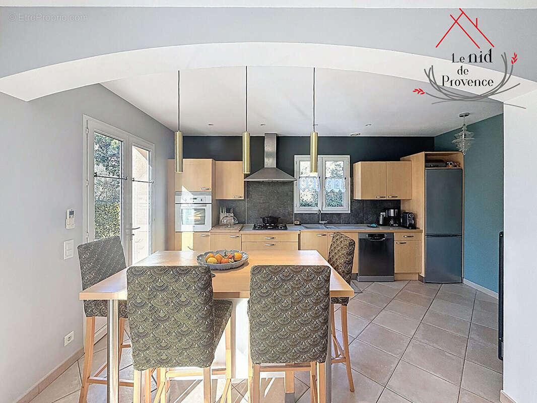 Maison à BEAUMES-DE-VENISE