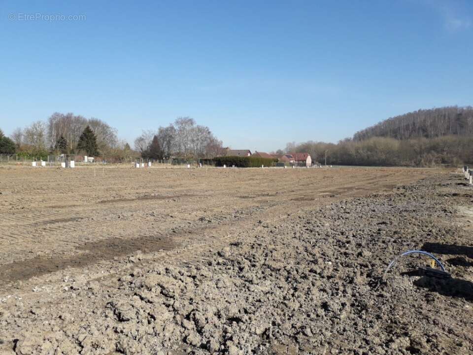 Terrain 391 m² à Carvin  - photo 3