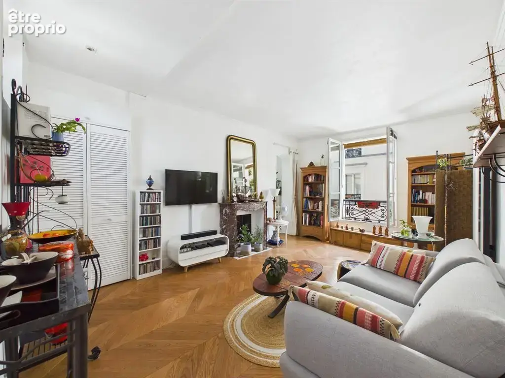 Appartement 58 m² à Paris-18e  - photo 2