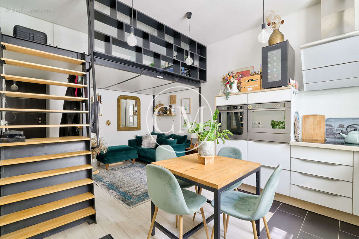 Appartement à VERSAILLES