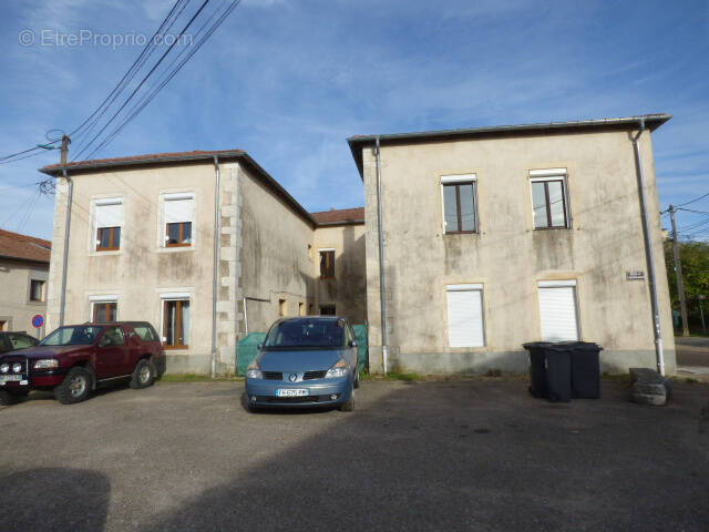 Appartement à VANNES-LE-CHATEL