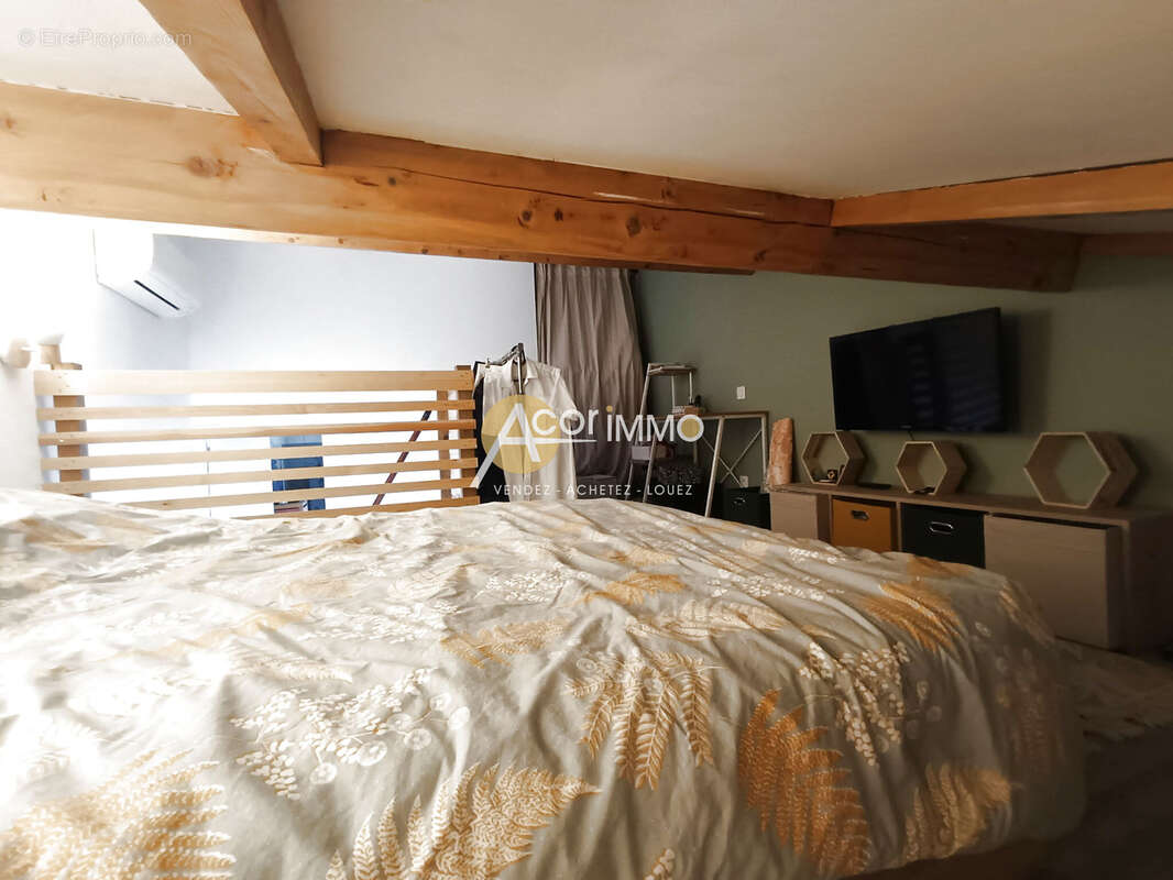 Appartement à SIX-FOURS-LES-PLAGES