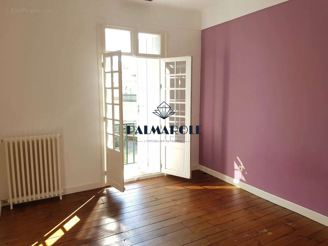 Salle - Maison à PERPIGNAN