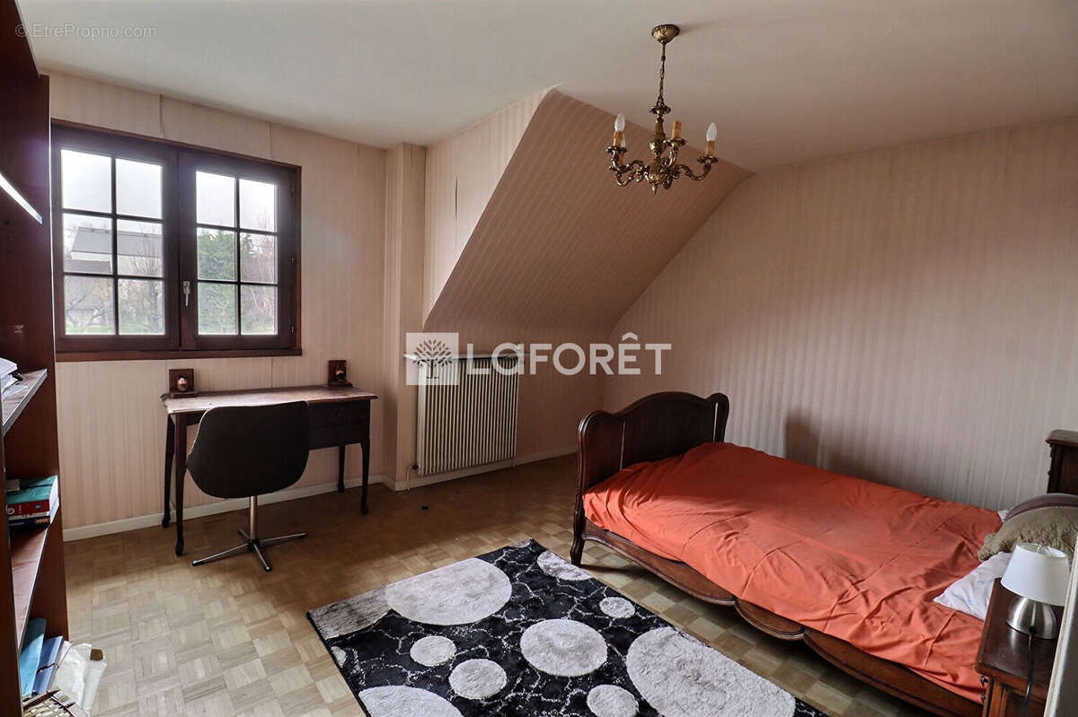 Maison Vitry Sur Seine 7 pièce(s) 144 m2 - photo 8
