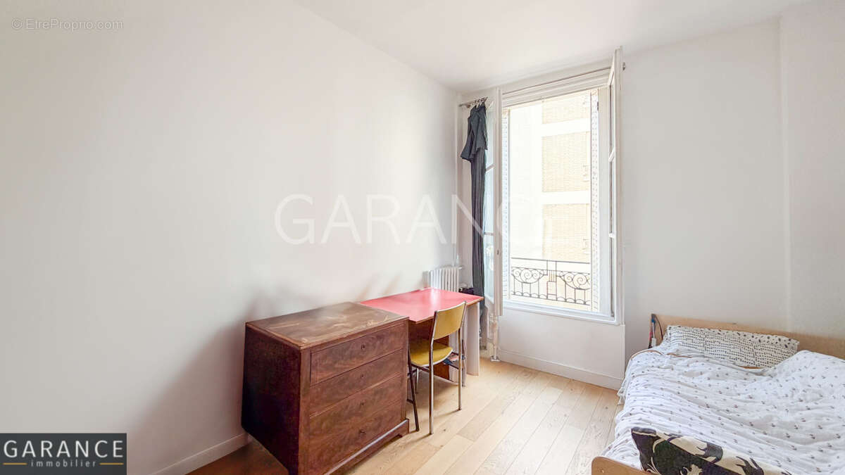 Appartement à PARIS-12E