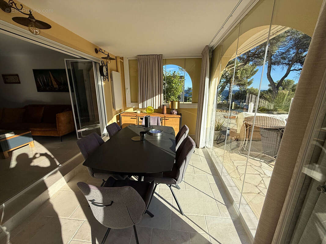 Appartement à SAINT-RAPHAEL