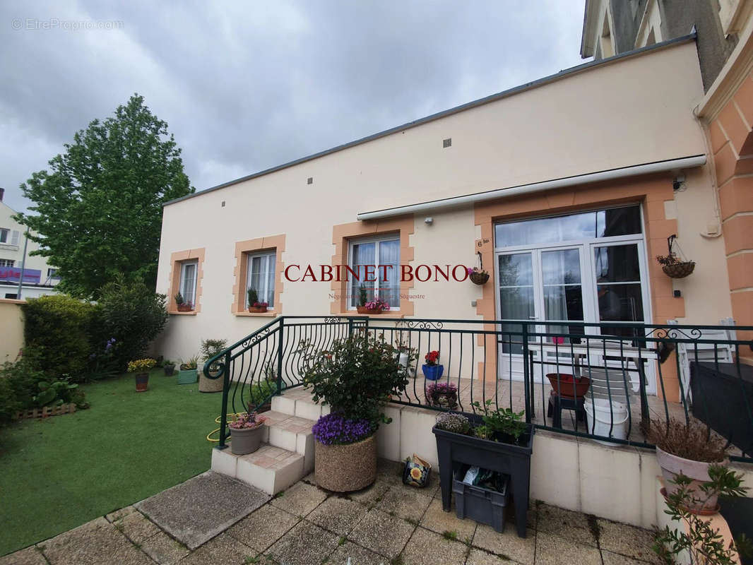 Appartement à CHAUNY