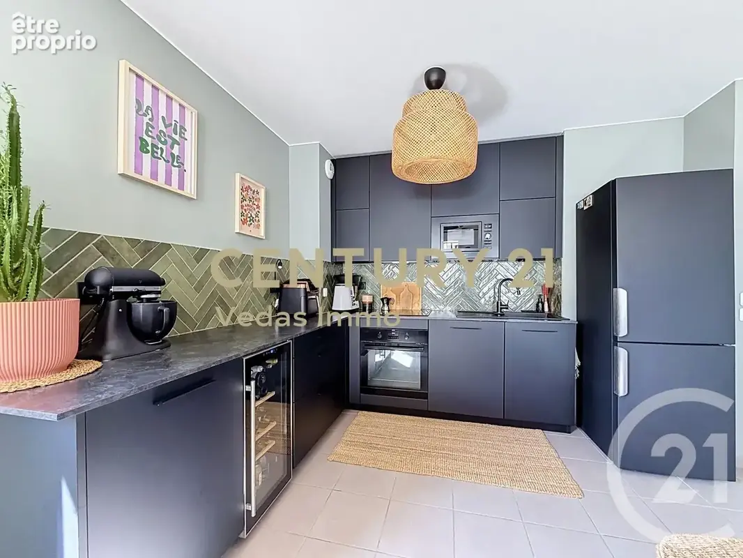 Appartement 4 pièces 82 m² à vendre à Saint-Jean-De-Vedas (34430) - photo 4