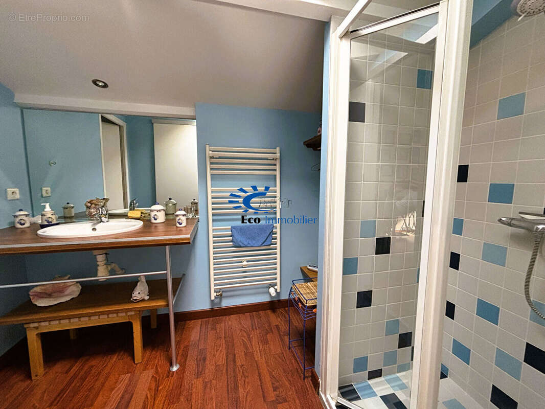Longere renovee avec gite et piscine - photo 15