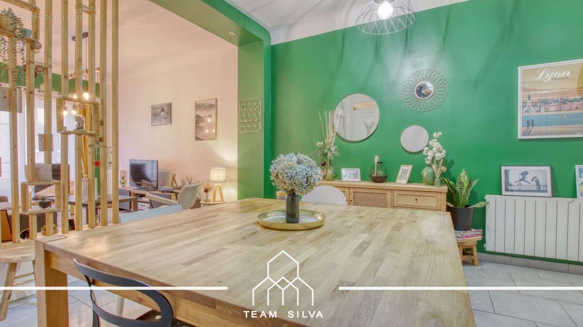 Appartement à SAINT-SYMPHORIEN-D&#039;OZON