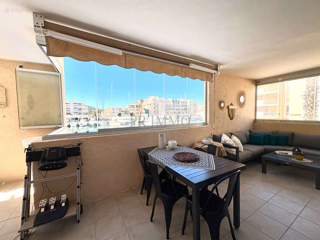 Appartement à BORMES-LES-MIMOSAS
