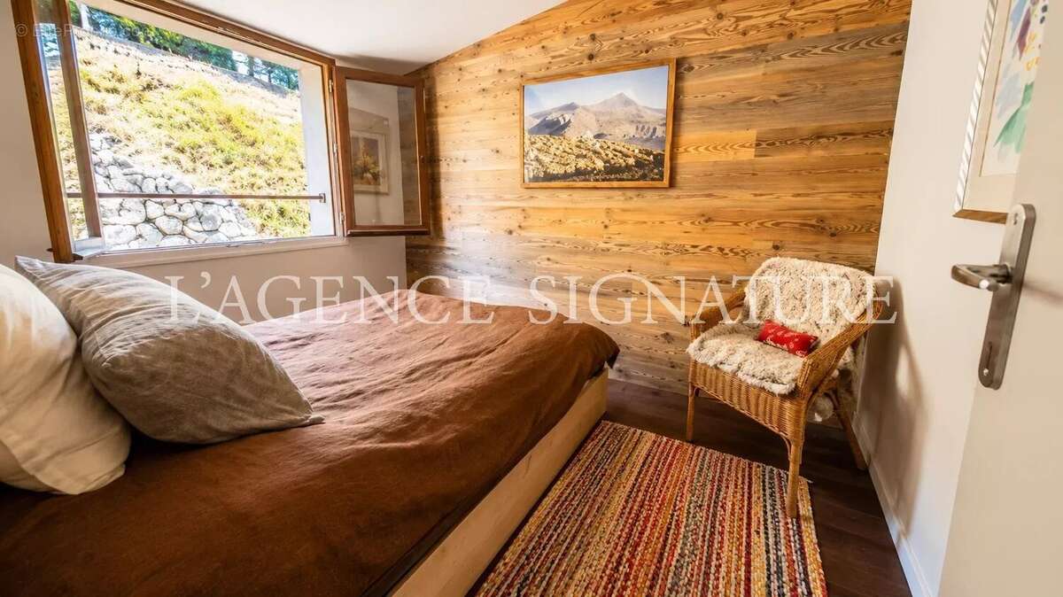Valberg "Christian" 2 pièces rénové - 39 m2 - vue dégagée - photo 6