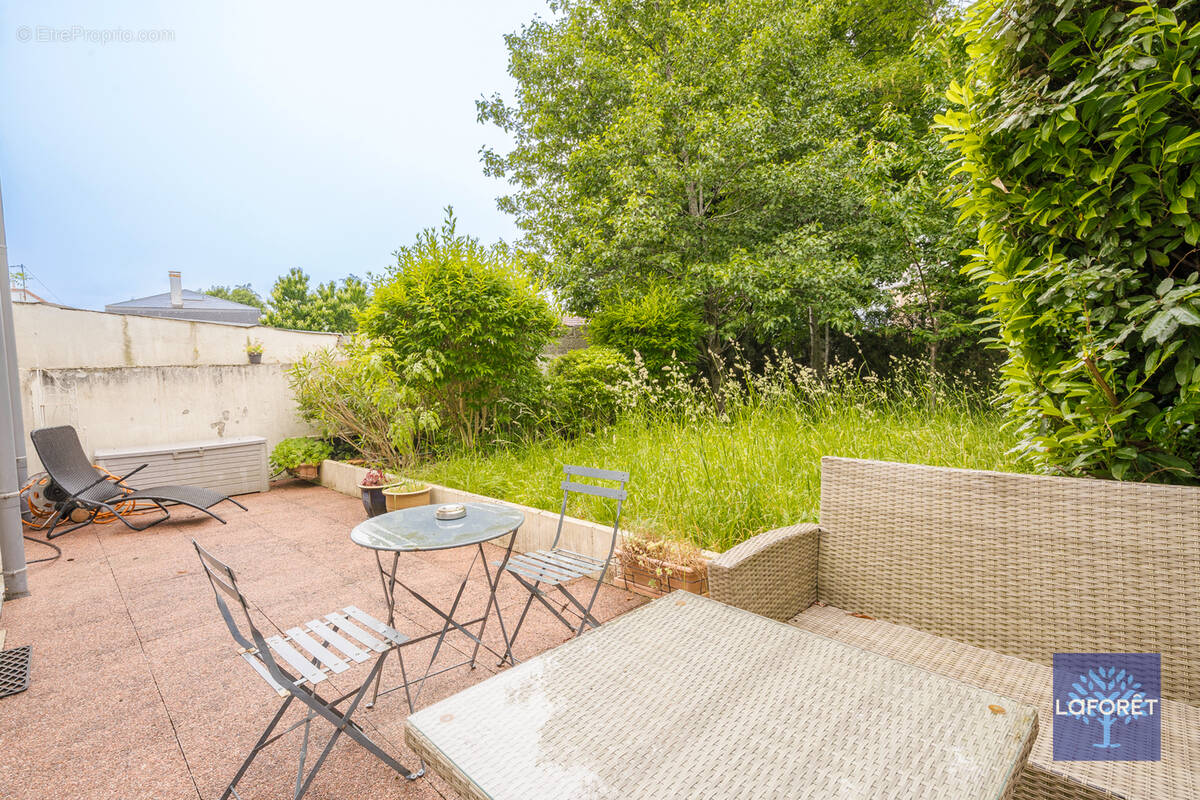 Appartement à LE RAINCY