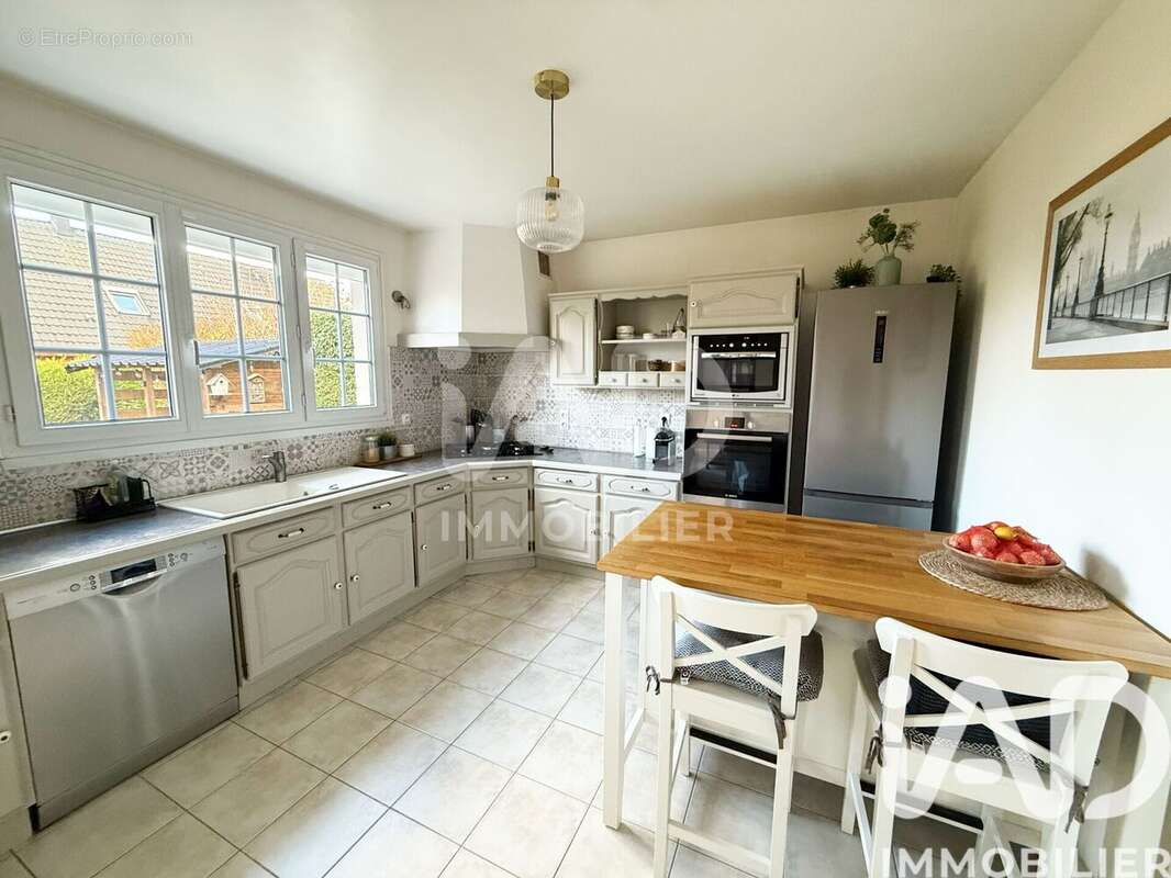 Photo 5 - Maison à LE MESNIL-ESNARD