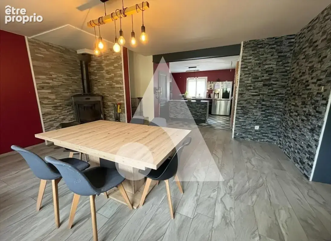 Jolie maison familiale individuelle au Poizat - photo 4