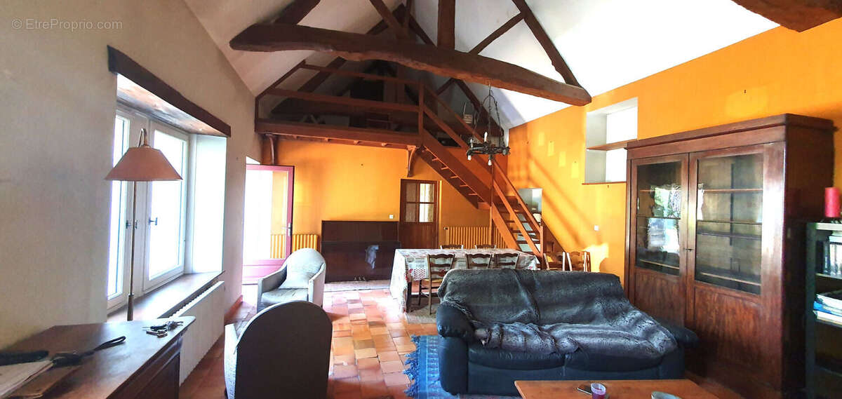 Maison à ROU-MARSON