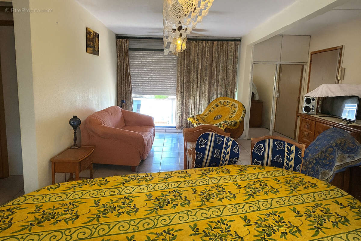 Appartement à POINTE-A-PITRE