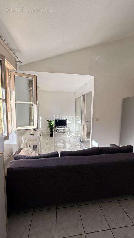 Appartement à SAINT-SYMPHORIEN-D'OZON