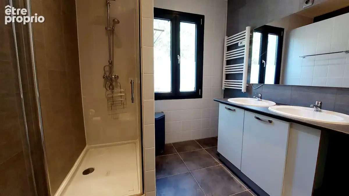 Propriété de caractère de 444 m² avec piscine et 9 012 m² de terrain à Payrac, rendement locatif avec divers possibilités d'acce - photo 28