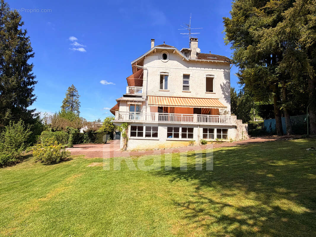 Maison à AIX-LES-BAINS