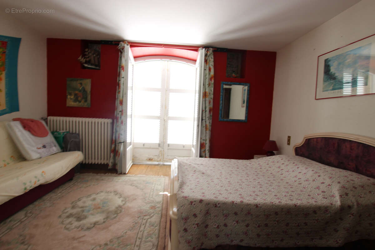 Maison à AUTUN