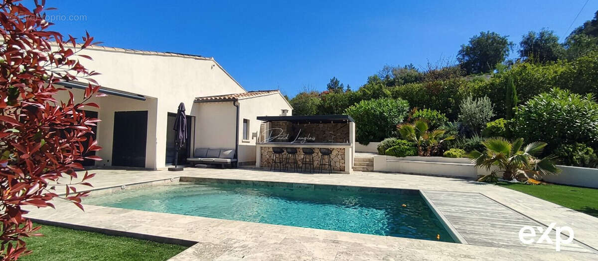 Maison à ROQUEFORT-LES-PINS