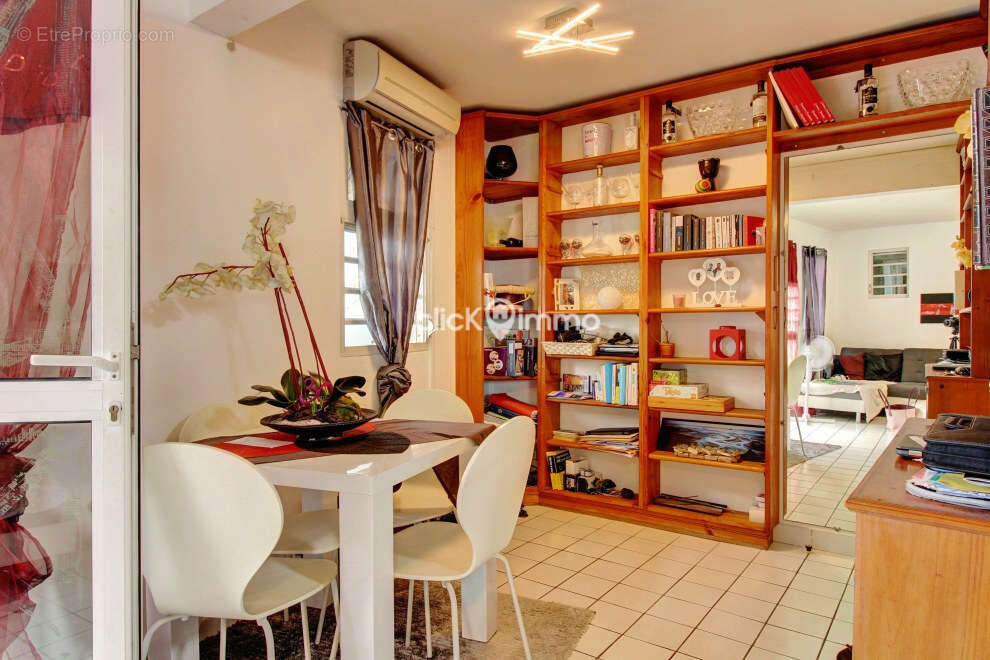 Appartement à POINTE-A-PITRE