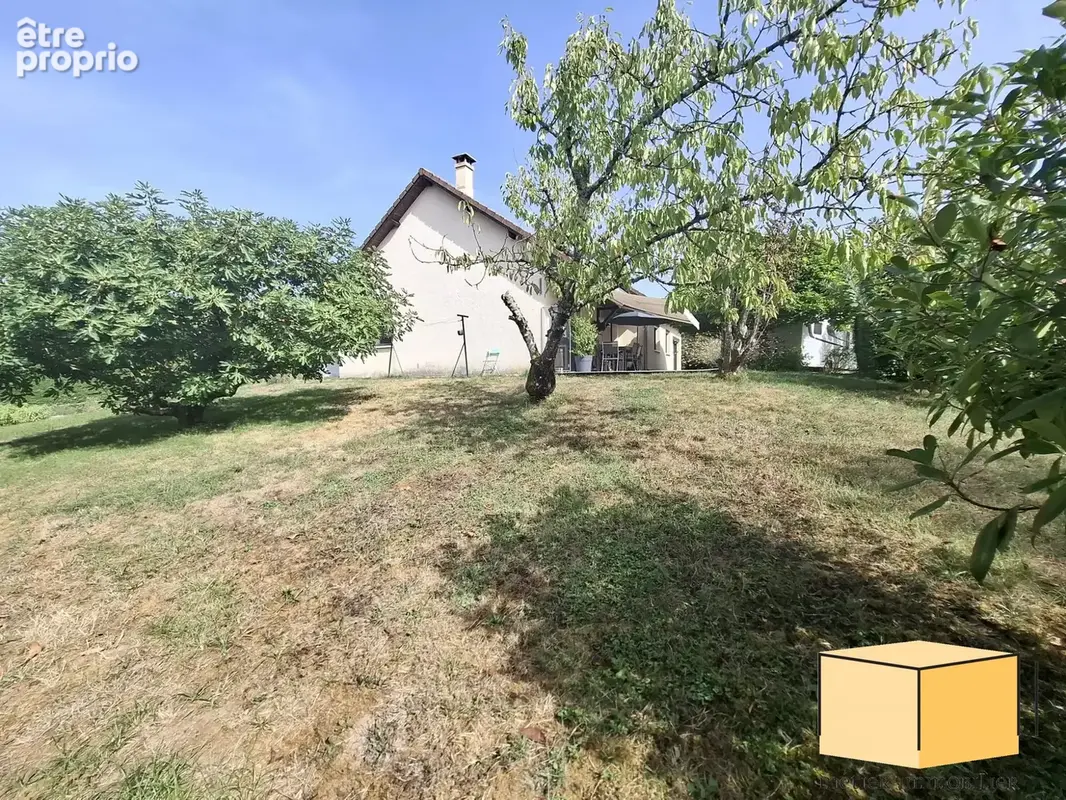 Maison 125 m² à Belley  - photo 2