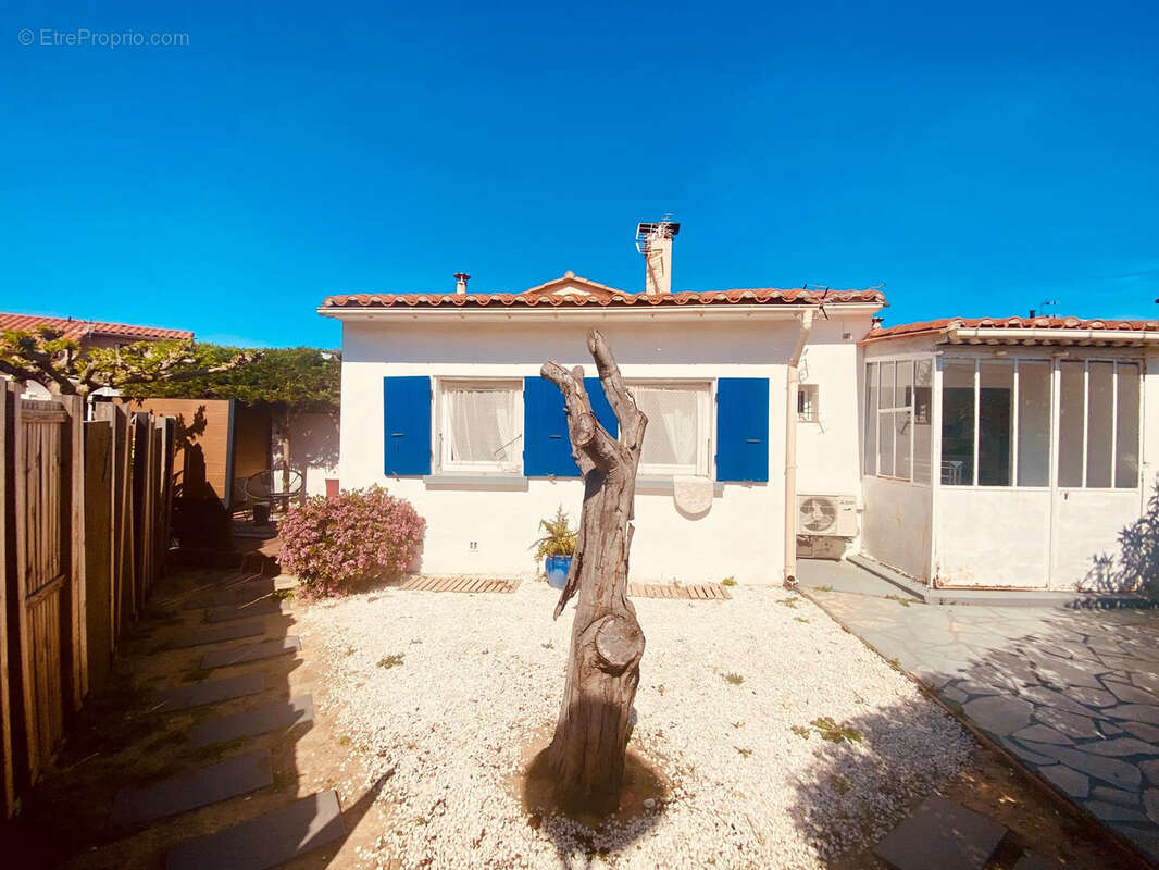 Maison à SAINT-CYPRIEN